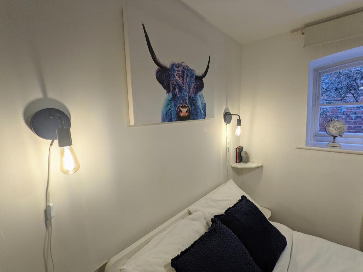 Cosy Riverside Apartment - Free Parking York Exterior photo